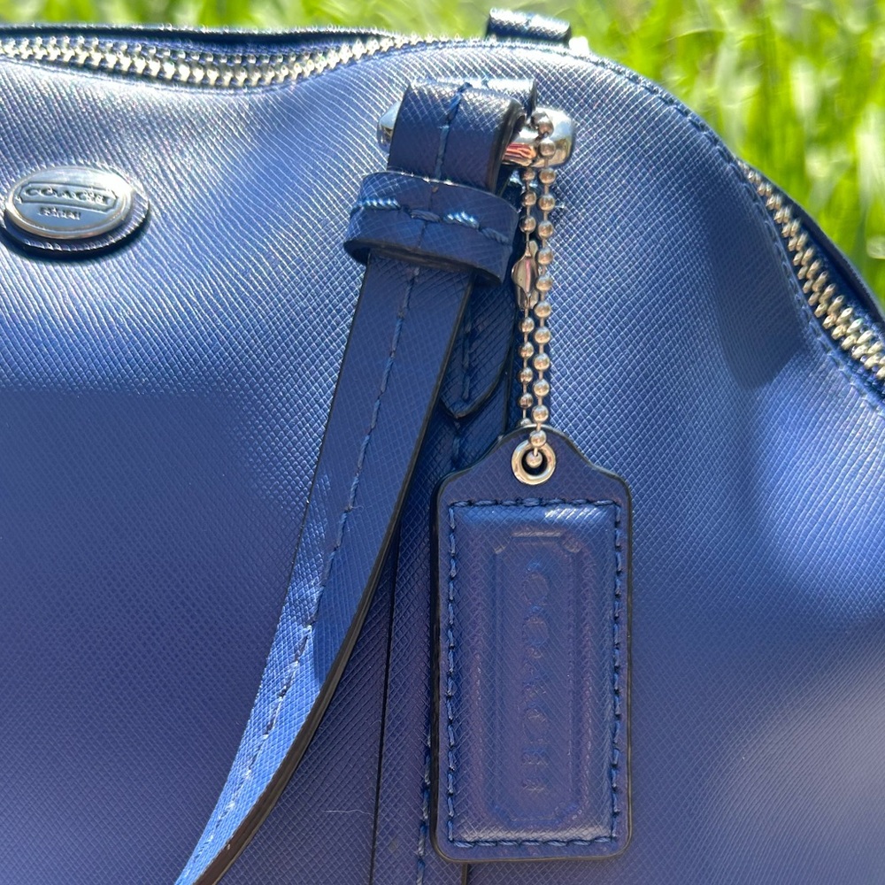Coach Peyton Dome Satchel - Picture 4 of 11